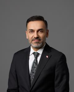 Dr. Yunus ARINCI